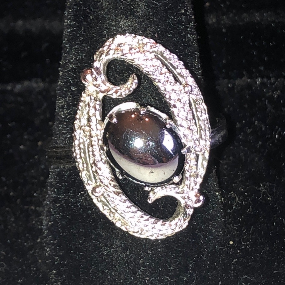 Sarah Coventry Silver Tone Black Hematite Oval Ring
